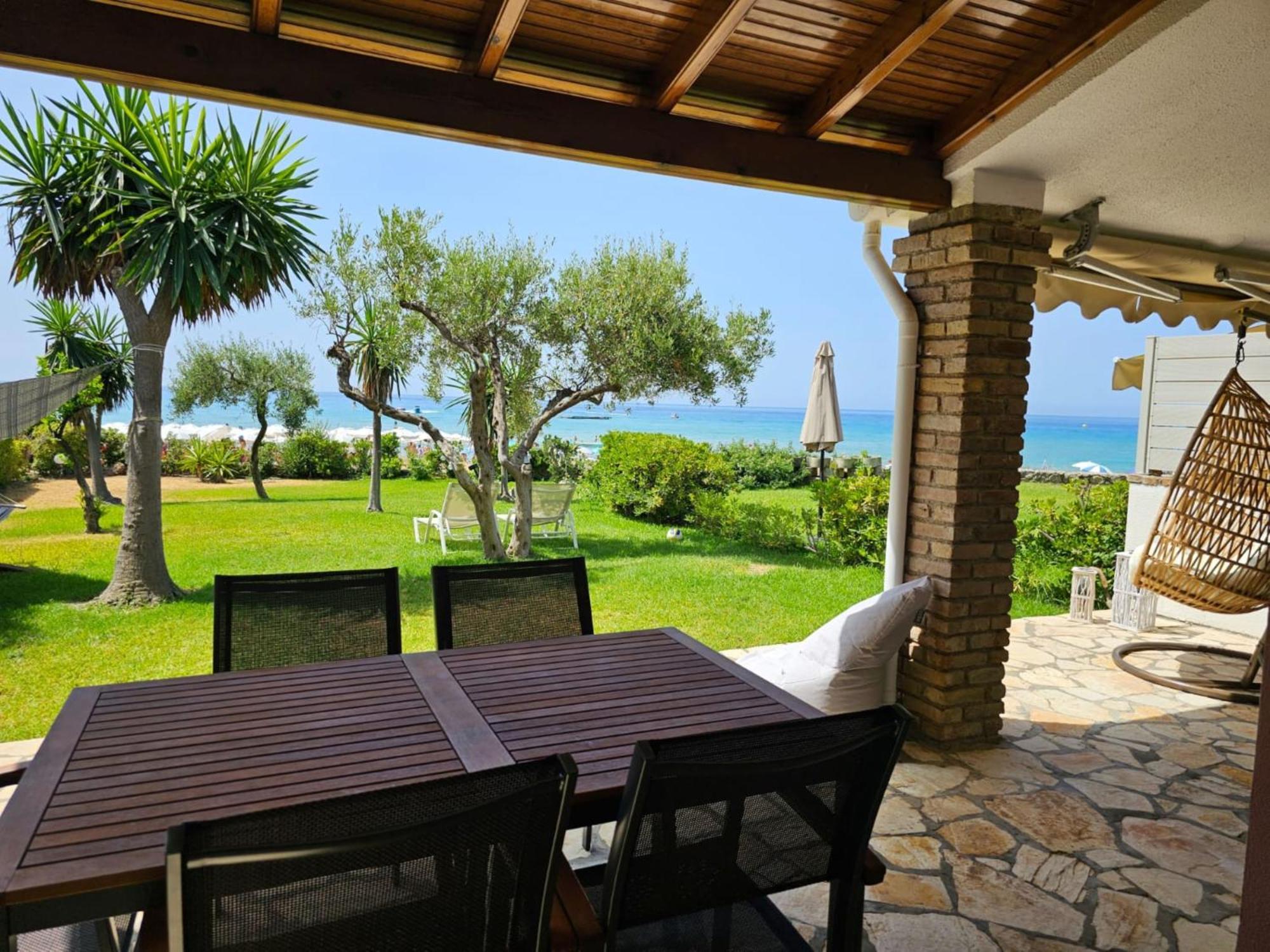 Glyfada Beachfront Apartment A3G Buitenkant foto