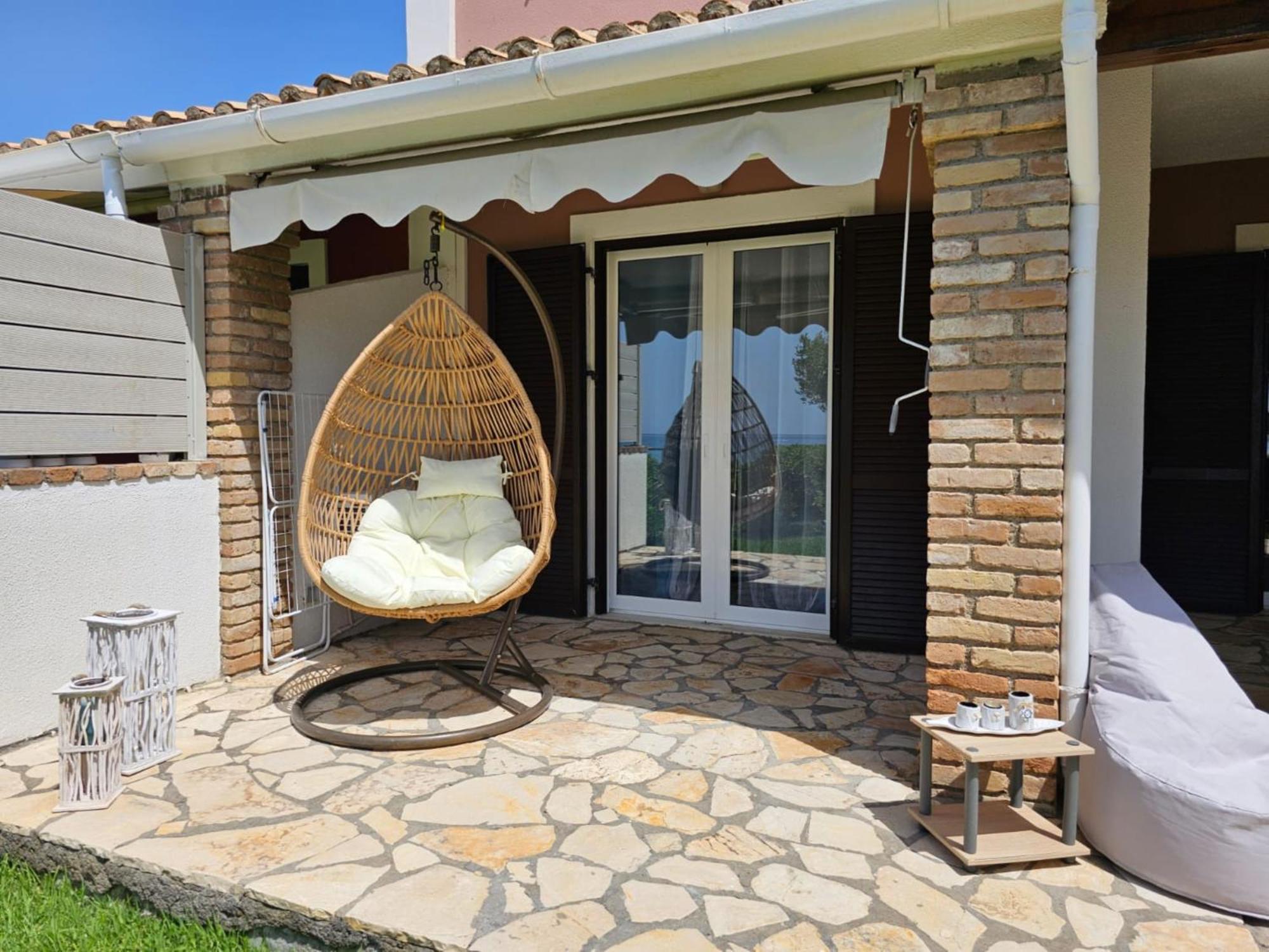 Glyfada Beachfront Apartment A3G Buitenkant foto